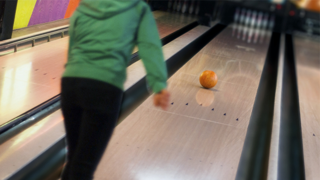 Illustration for article titled 7 Incredible Life Milestones That Pale In Comparison To Bowling A 300